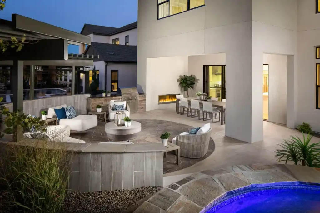 Patio and outdoor living by Edgewater Custom Pools – Latigo At Rancharrah Kinsey Patio