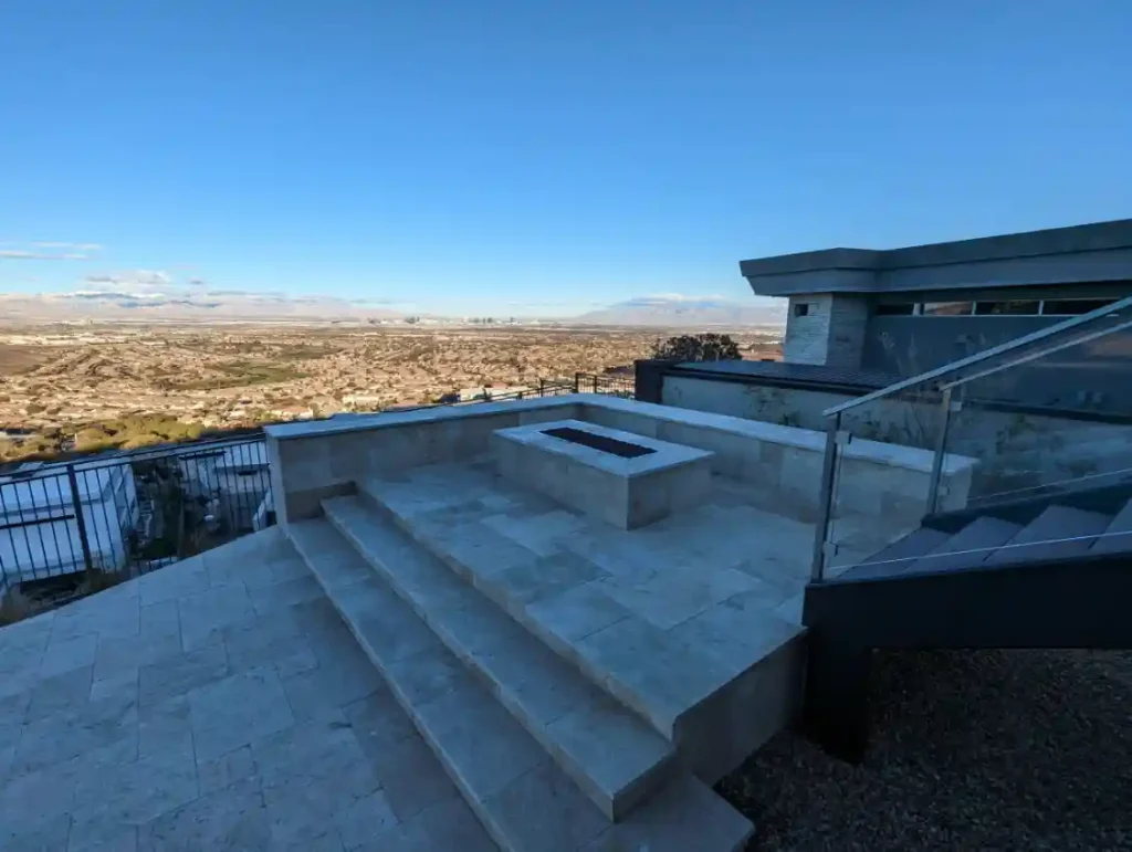 Outdoor living by Edgewater Custom Pools
