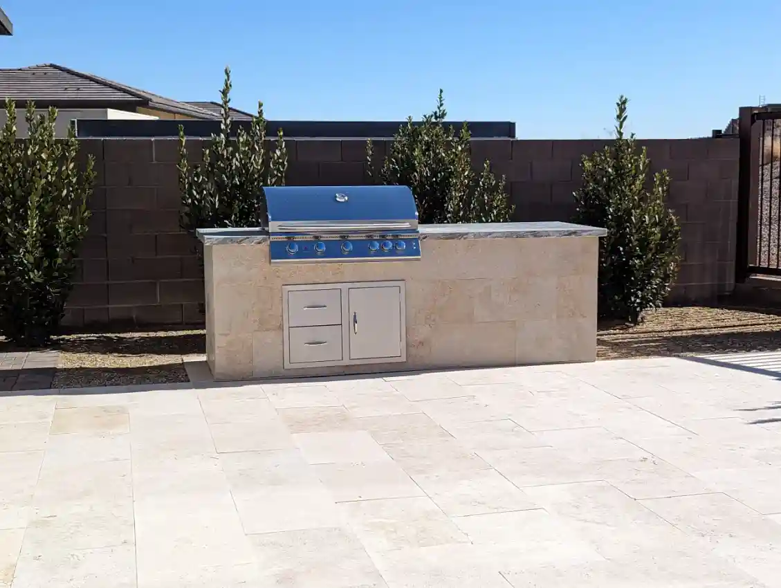 Silbey-BBQ-OUTDOOR-KITCHEN-scaled