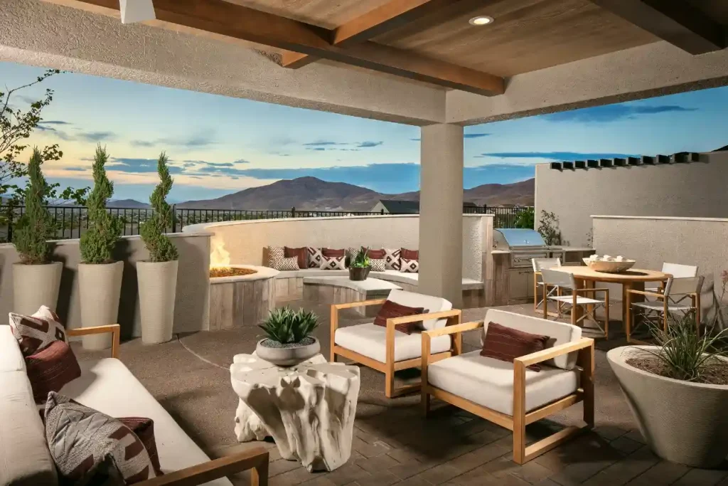 Outdoor living by Edgewater Custom Pools – Sky Meadow At Caramella Ranch Clairmont Patio