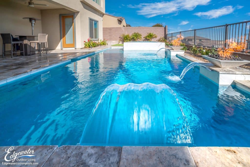 Custom pool by Edgewater Custom Pools – 170 Wilson Ridge St.