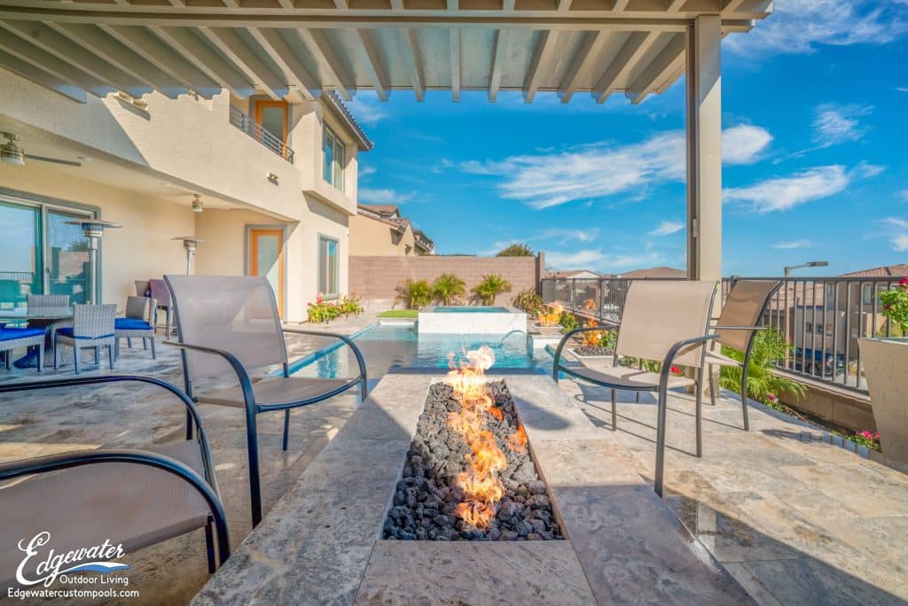 Outdoor living by Edgewater Custom Pools – 170 Wilson Ridge St.