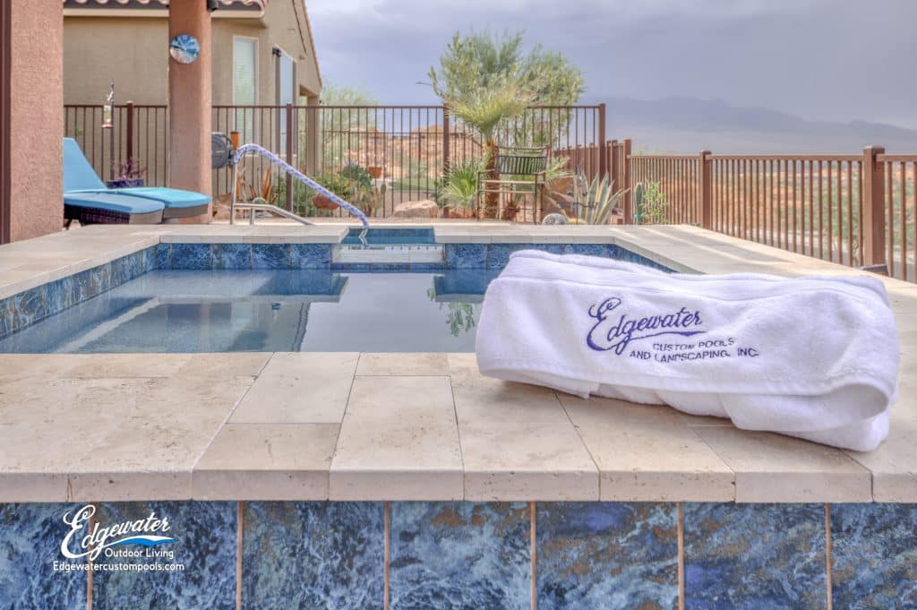 Custom pool by Edgewater Custom Pools