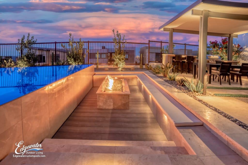 Outdoor living by Edgewater Custom Pools
