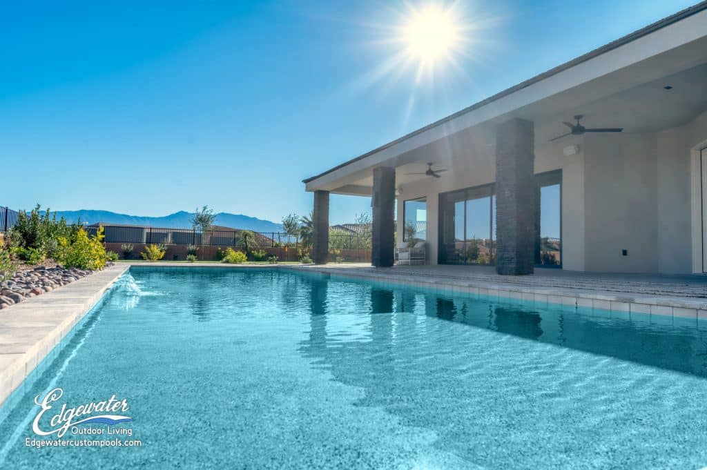 Custom pool by Edgewater Custom Pools &ndash; Celtinieks
