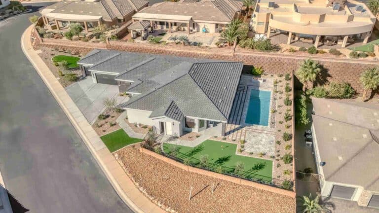Custom pool by Edgewater Custom Pools – 1485 Sanctuary Ridge 12 11Zon