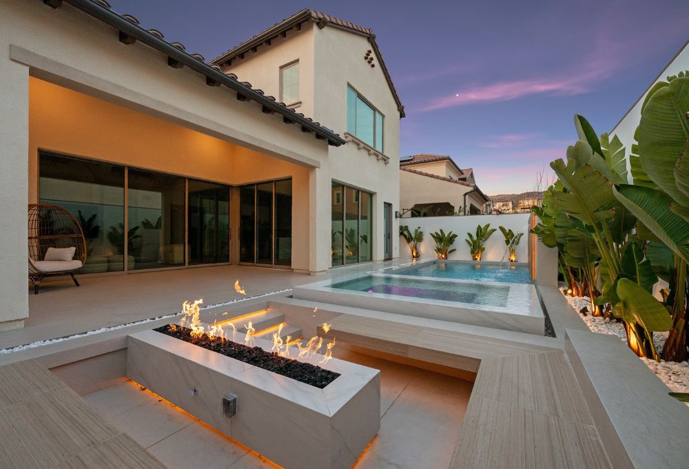 Top 5 Luxury Pool Design Trends for Las Vegas Homes