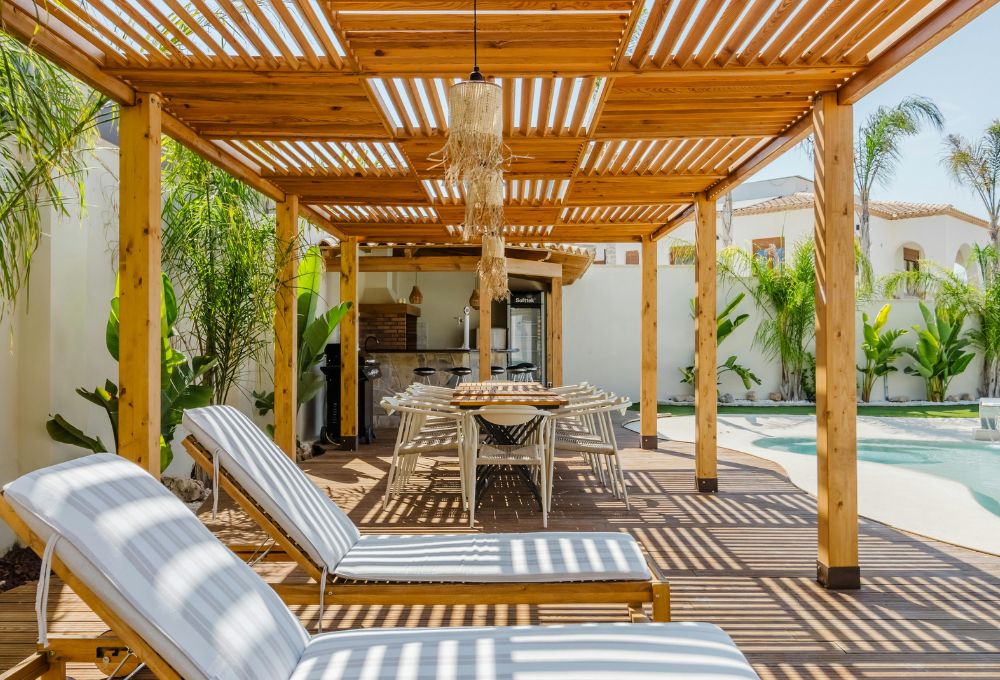 What to Expect When Building an Outdoor Kitchen in Las Vegas