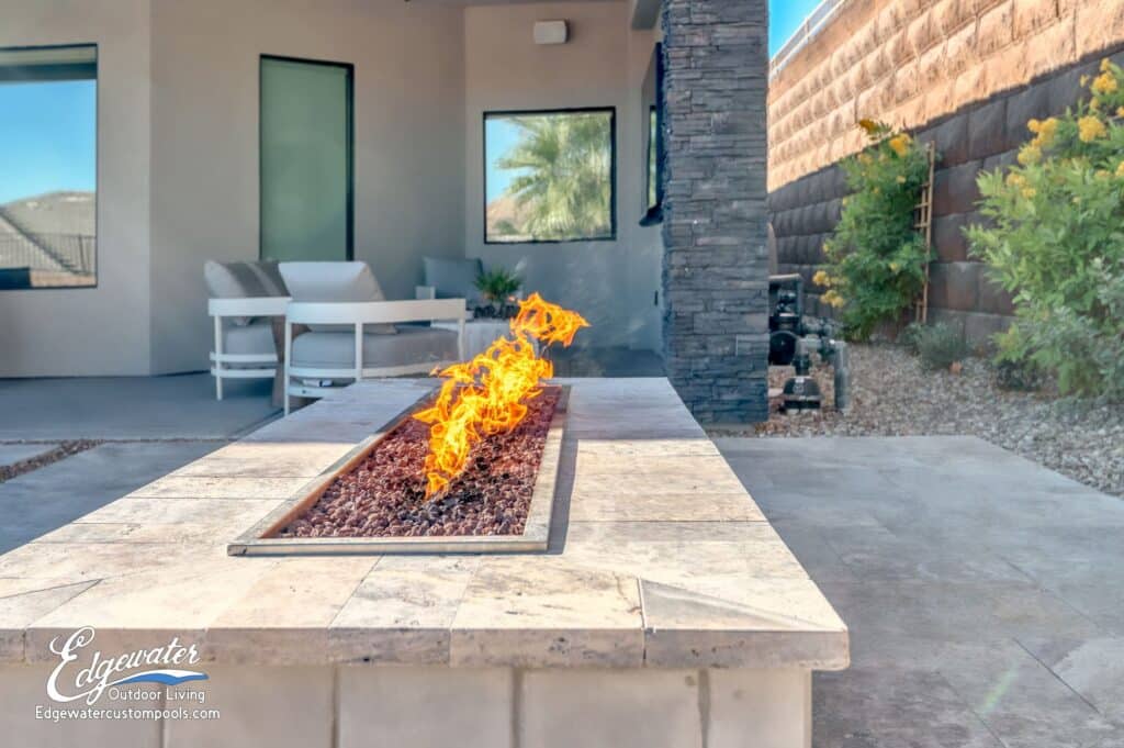 Outdoor living by Edgewater Custom Pools – Fire Pit