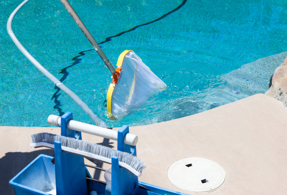 Pool Maintenance in the Las Vegas Heat: What Homeowners Should Do Each Season