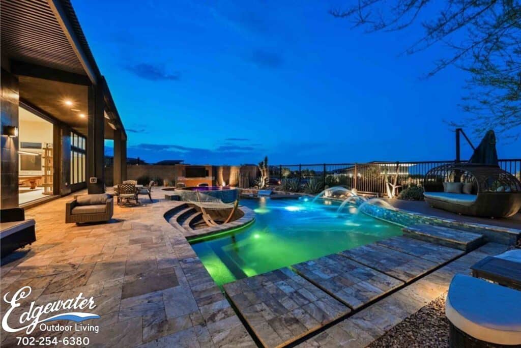 Custom pool by Edgewater Custom Pools