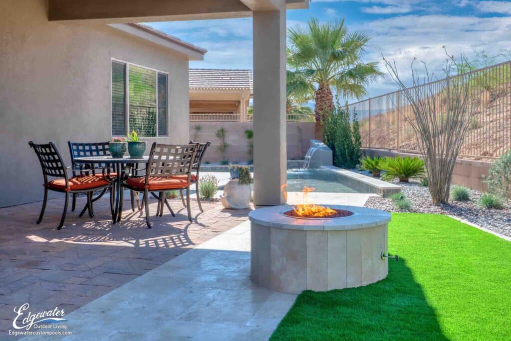 Outdoor living by Edgewater Custom Pools – 10 Whispering Winds Way