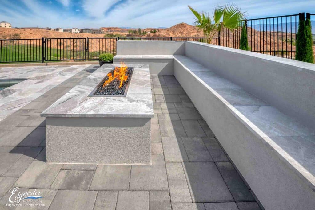 Outdoor living by Edgewater Custom Pools – 887 Falcon View Circle