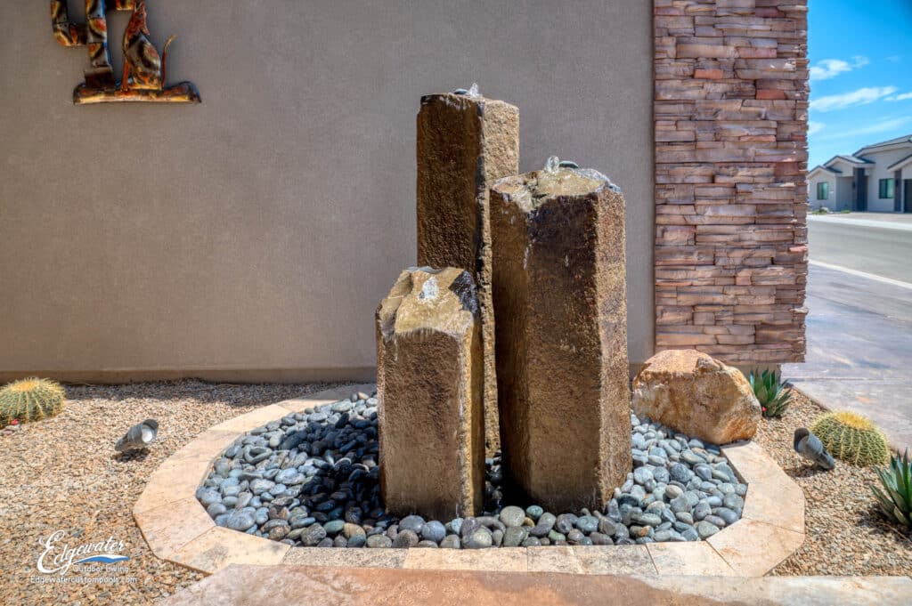Custom pool by Edgewater Custom Pools – 553 Falcon View Drive