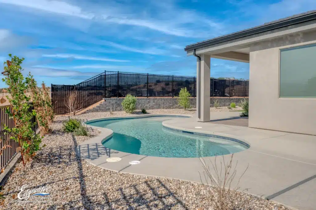 Custom pool by Edgewater Custom Pools &ndash; Booth